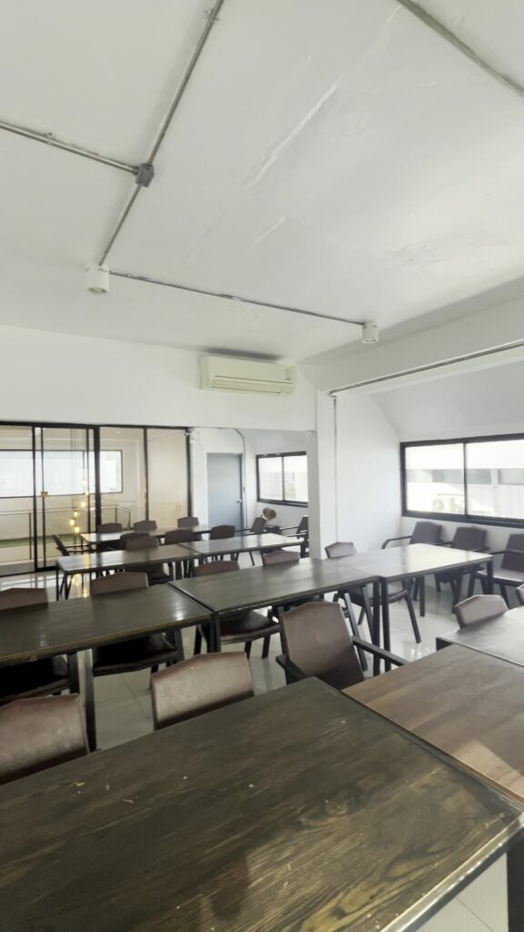 Fourth-floor meeting and workshop room
